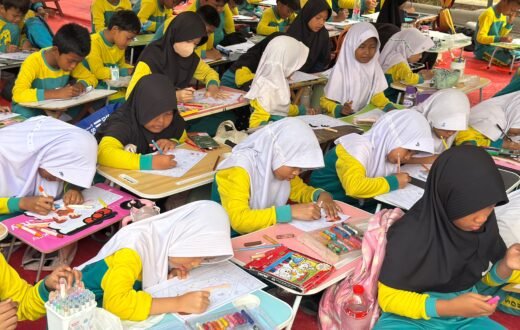 700 Siswa SDN 01 Karang Satria Meriahkan Lomba Mewarnai dan Layanan Kesehatan Gratis